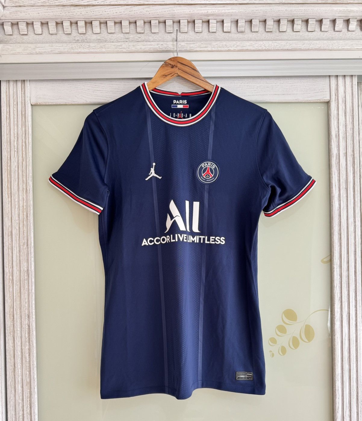 Jordan Brand × Nike Messi #30 PSG 2021-2022 Home Women’s Soccer Jersey Kit Shirt Size US L / EU 52-54 / 3 - 2 Thumbnail