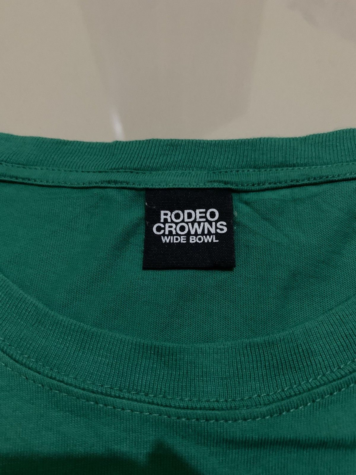 Other 🐍 Rodeo Crowns Wide Bowl Big Print Tee Size US L / EU 52-54 / 3 - 4 Thumbnail