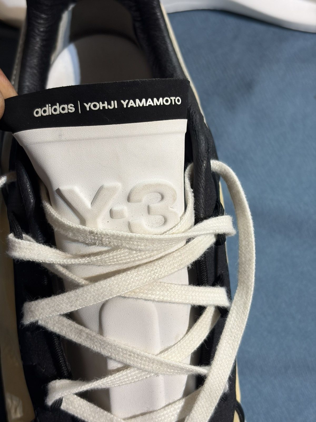 Adidas × Y-3 Yohji Yamamoto Y3 Adidas Shiku Run Core Chalk White Black Size US 10 / EU 43 - 4 Thumbnail