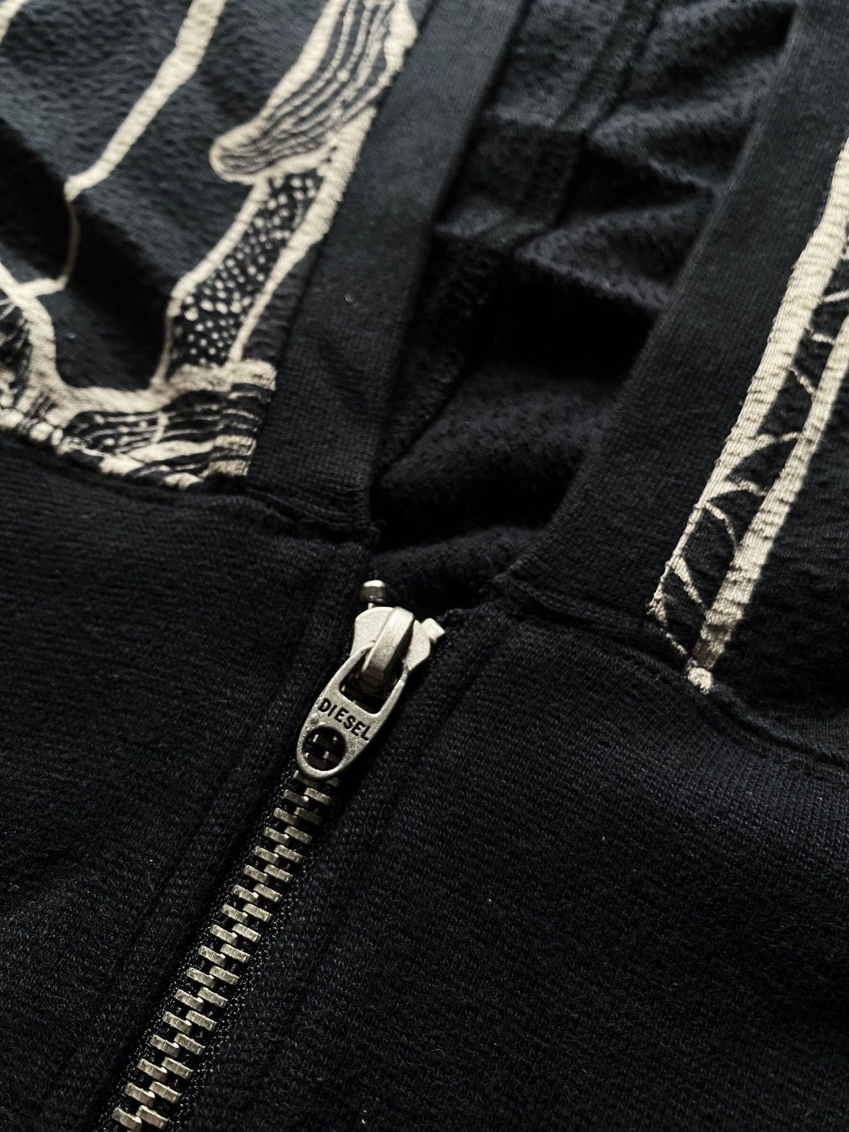 Diesel DIESEL PRINTED CARDIGAN Y2K Size US S / EU 44-46 / 1 - 7 Thumbnail