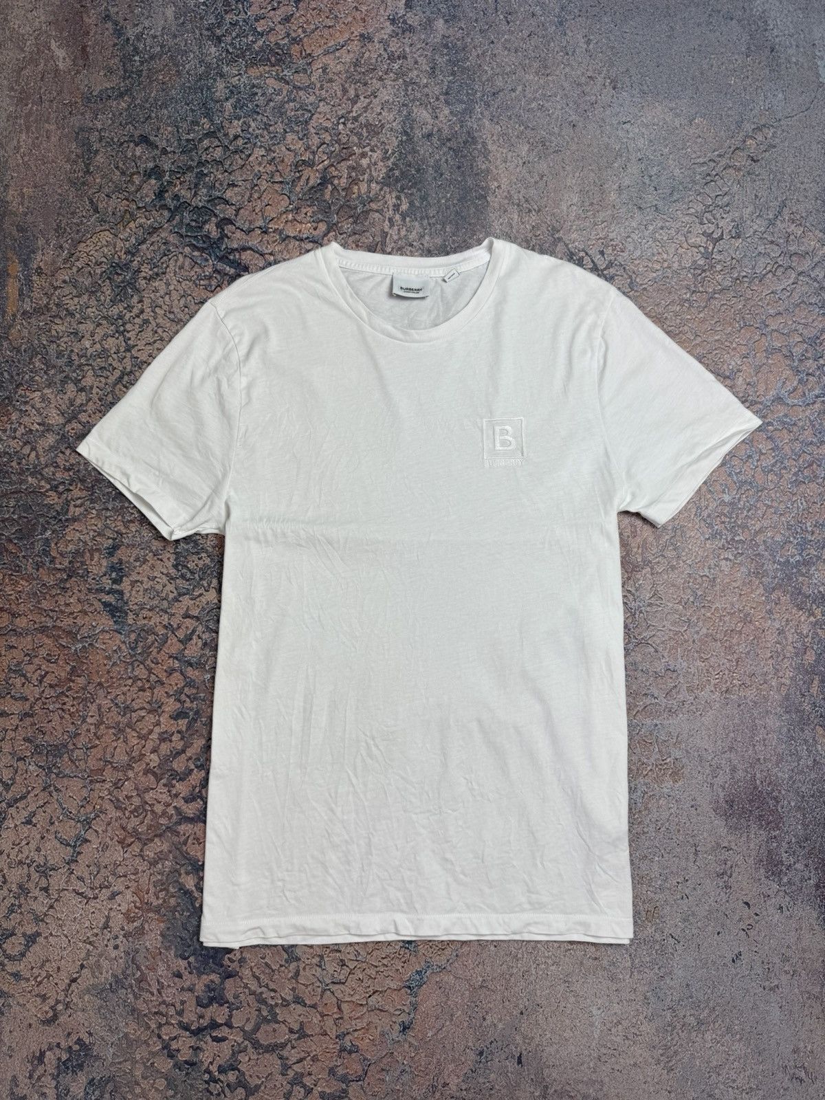 Burberry T-Shirt Streetwear Luxury Logo Rare Vintage