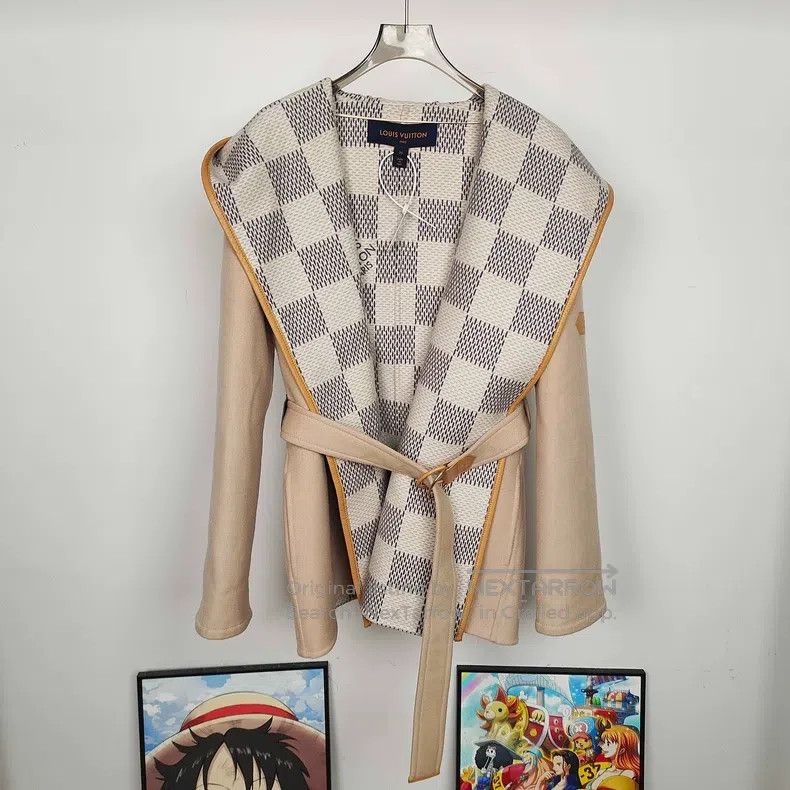 Louis Vuitton Louis Vuitton Cream-colored checkerboard bathrobe coat Size XS / US 0-2 / IT 36-38 - 1 Thumbnail