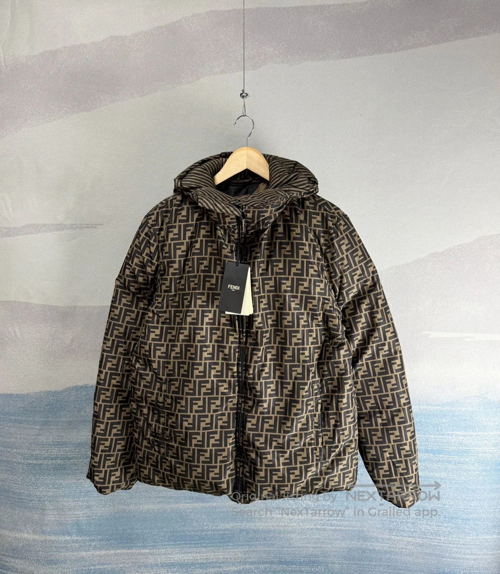 Fendi Fendi Brown Reversible Hooded Down Jacket. Size US L / EU 52-54 / 3 - 1 Thumbnail