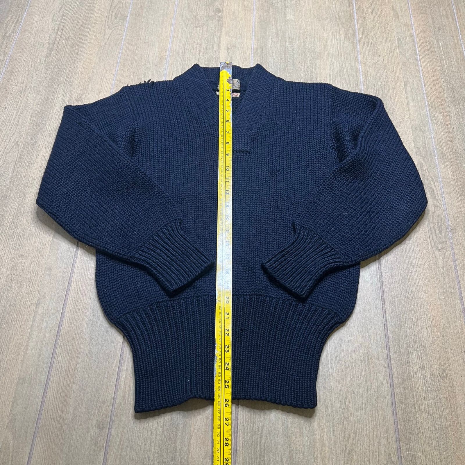 Vintage Vintage Lion Mills 1940s wool sweater Sz S/M made Hartford Size US M / EU 48-50 / 2 - 6 Thumbnail