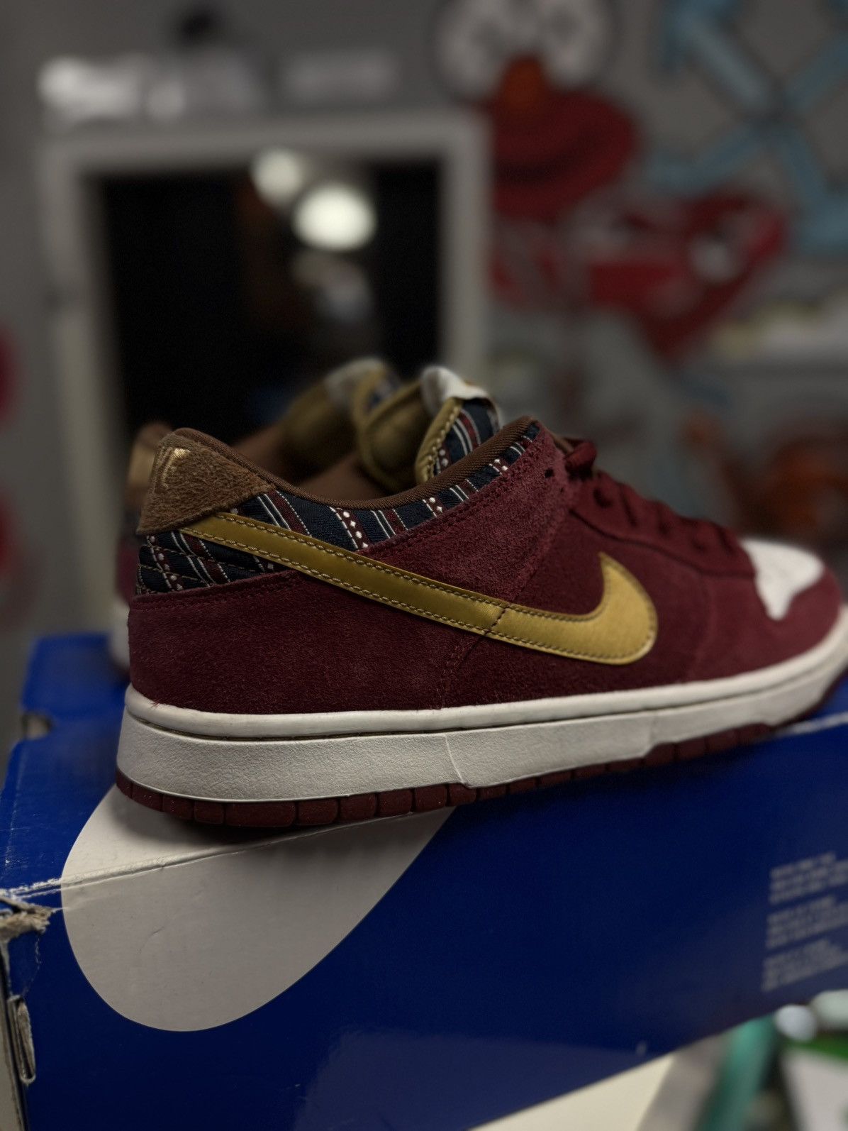 Nike Size 11 - Nike Dunk Pro SB Low Anchorman 2009 (304292-672 Size US 11 / EU 44 - 3 Thumbnail