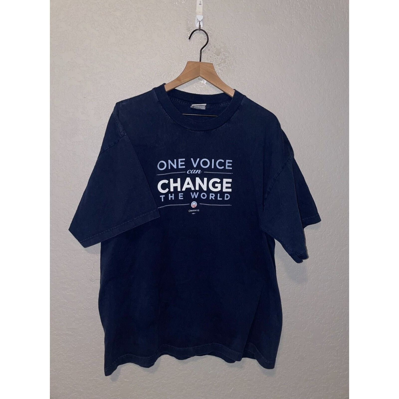 Vintage Barack Obama Shirt One Voice Can Change World Power One Tee Size US XXL / EU 58 / 5 - 1 Thumbnail