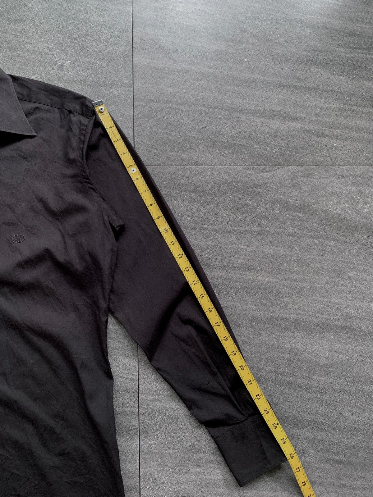 Gucci FREE TAX! Logo Embroidery Ls Shirt by Tom Ford Size US M / EU 48-50 / 2 - 12 Thumbnail