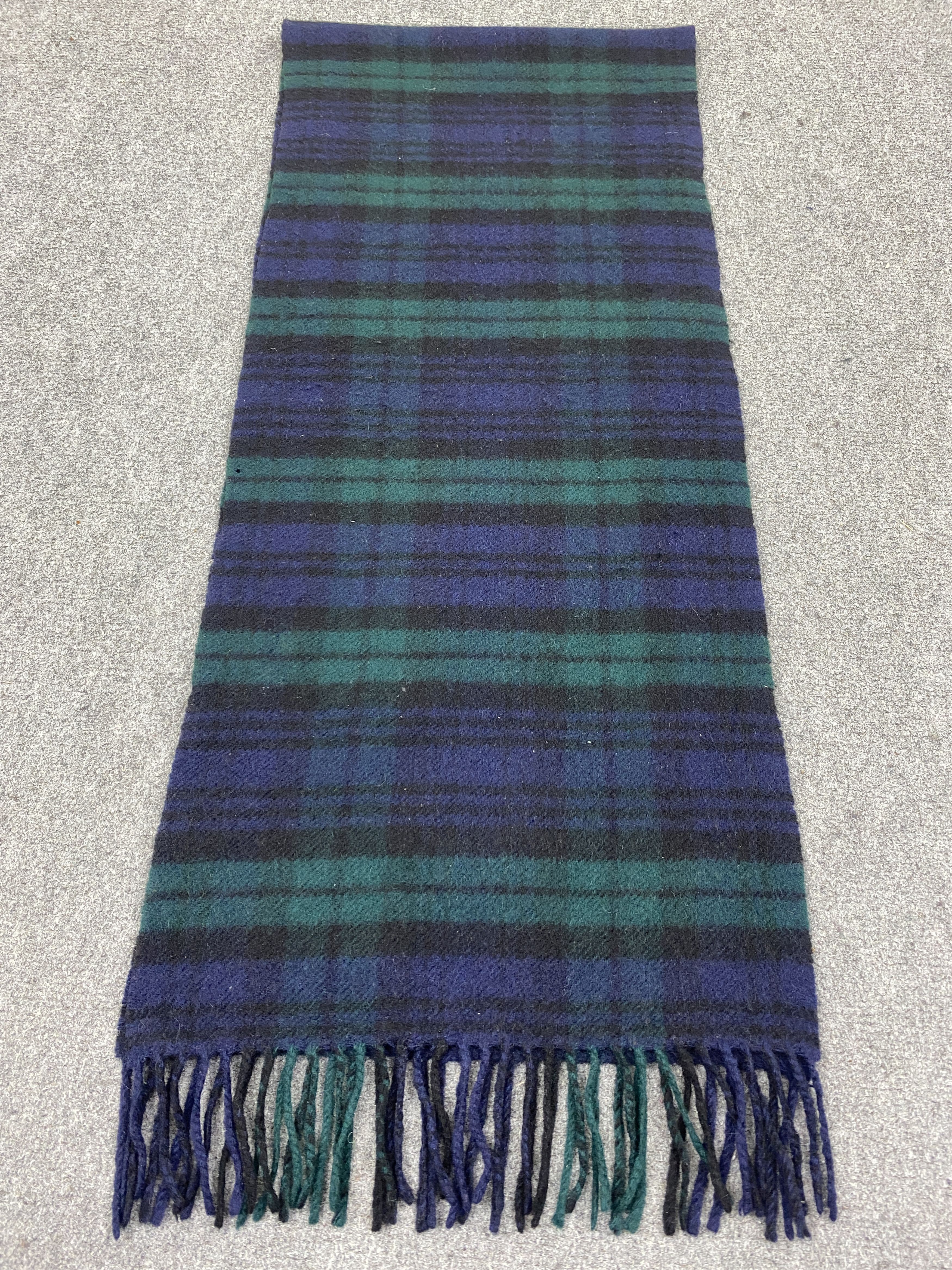 Johnstons Of Elgin Johnstons Of Elgin Cashmere Scarf Muffler Neckwear SC0072 Size ONE SIZE - 7 Thumbnail