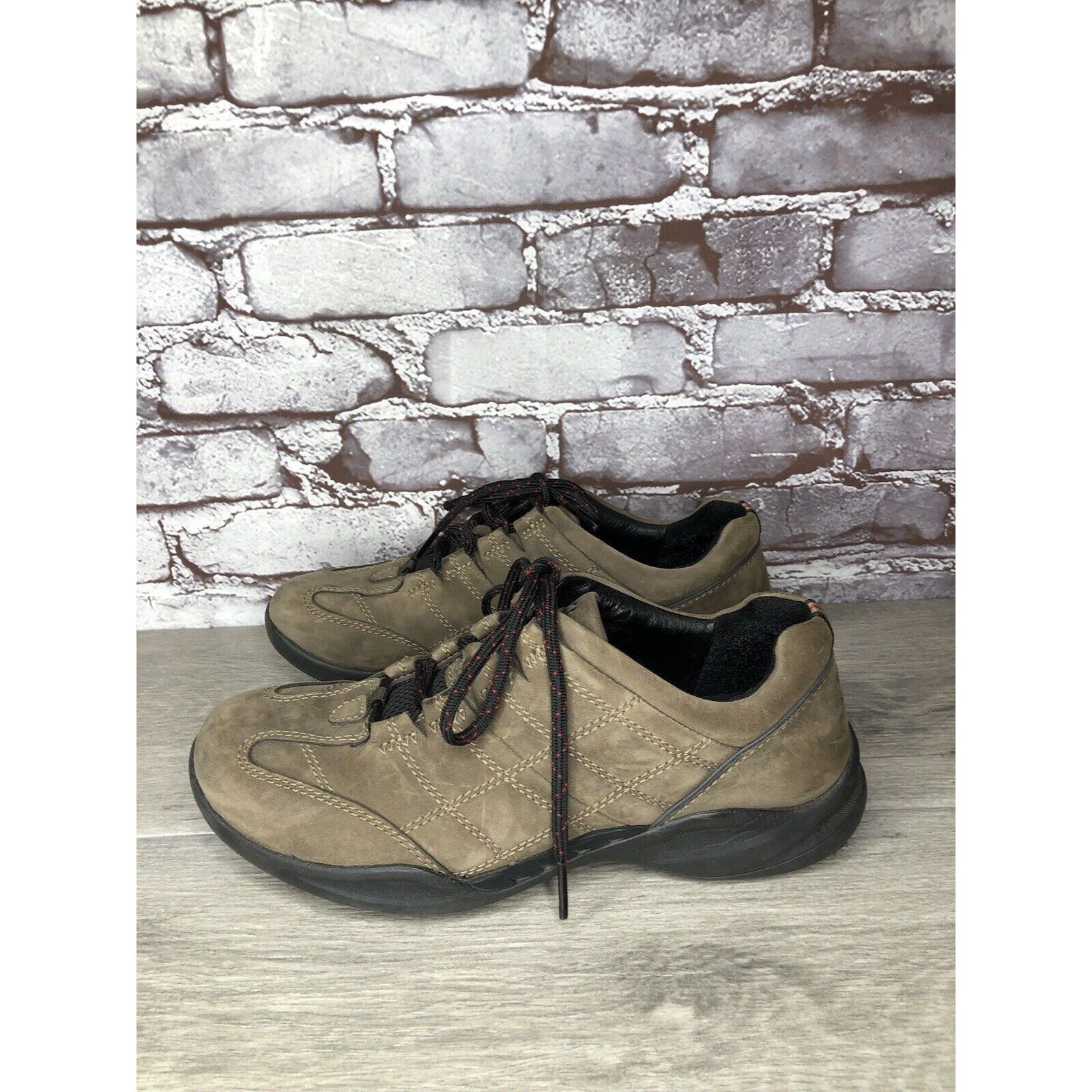 Clarks Clarks Wave Brown Suede Leather Casual Comfort Walking Shoes Size US 7.5 / EU 40-41 - 11 Thumbnail