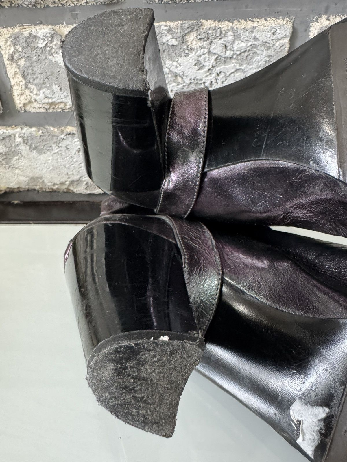 Manolo Blahnik Leather Shoes Chameleon Size 39 Manolo Blahnik Size US 8 / IT 38 - 12 Thumbnail