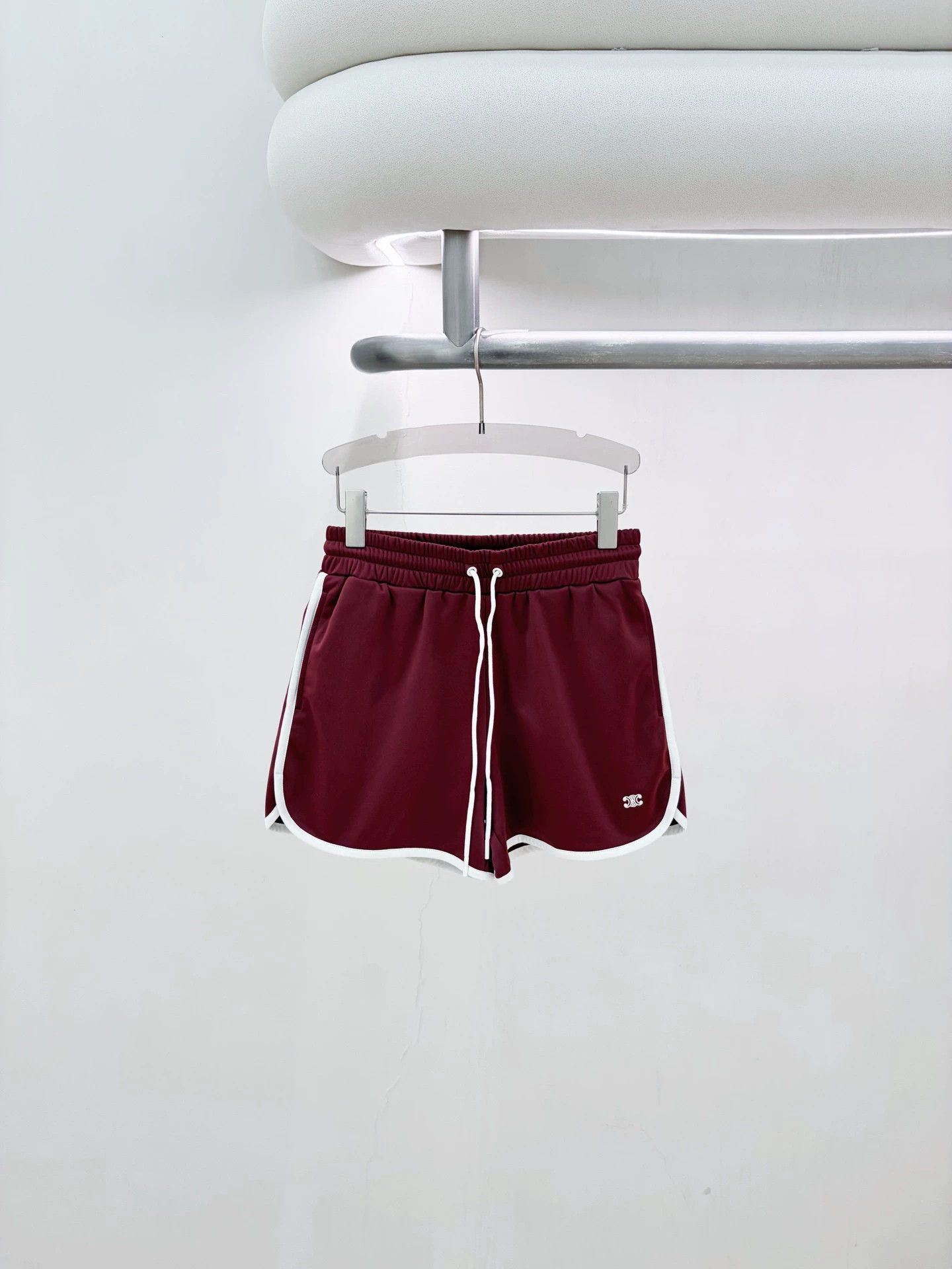 Celine Celine 98 New Red-White Stripe M Shorts Size 27" / US 4 / IT 40 - 1 Thumbnail