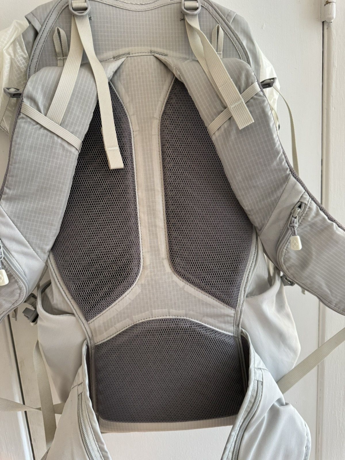 Montbell Montbell Altiplano 30L Backpack White Men’s Daypack New Size ONE SIZE - 7 Thumbnail