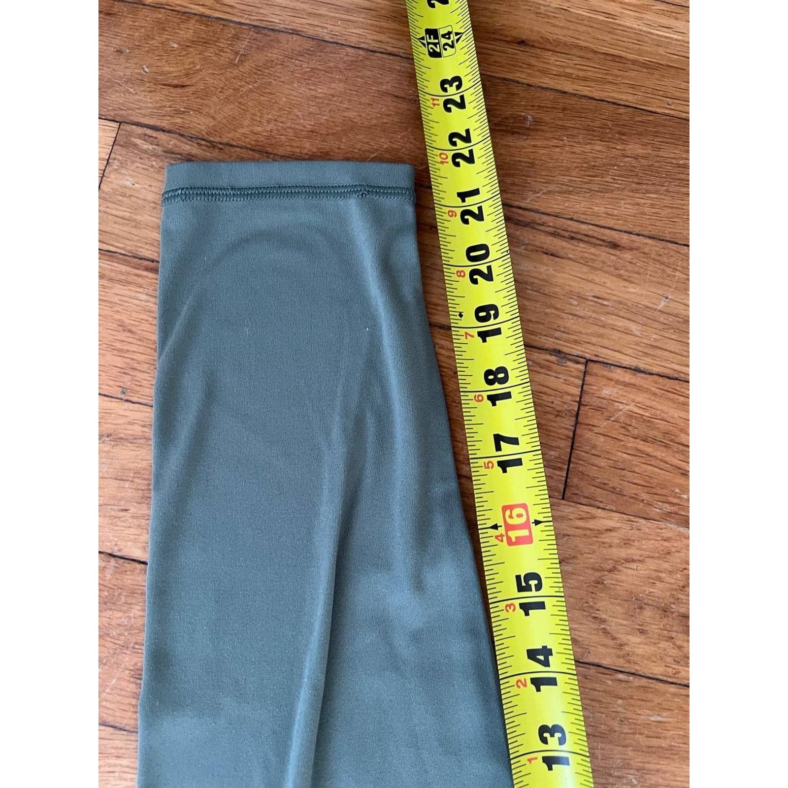 Aries Aerie capri Shimmer Tight Women's Green Medium A001313 Size 30" / US 8 / IT 44 - 5 Thumbnail
