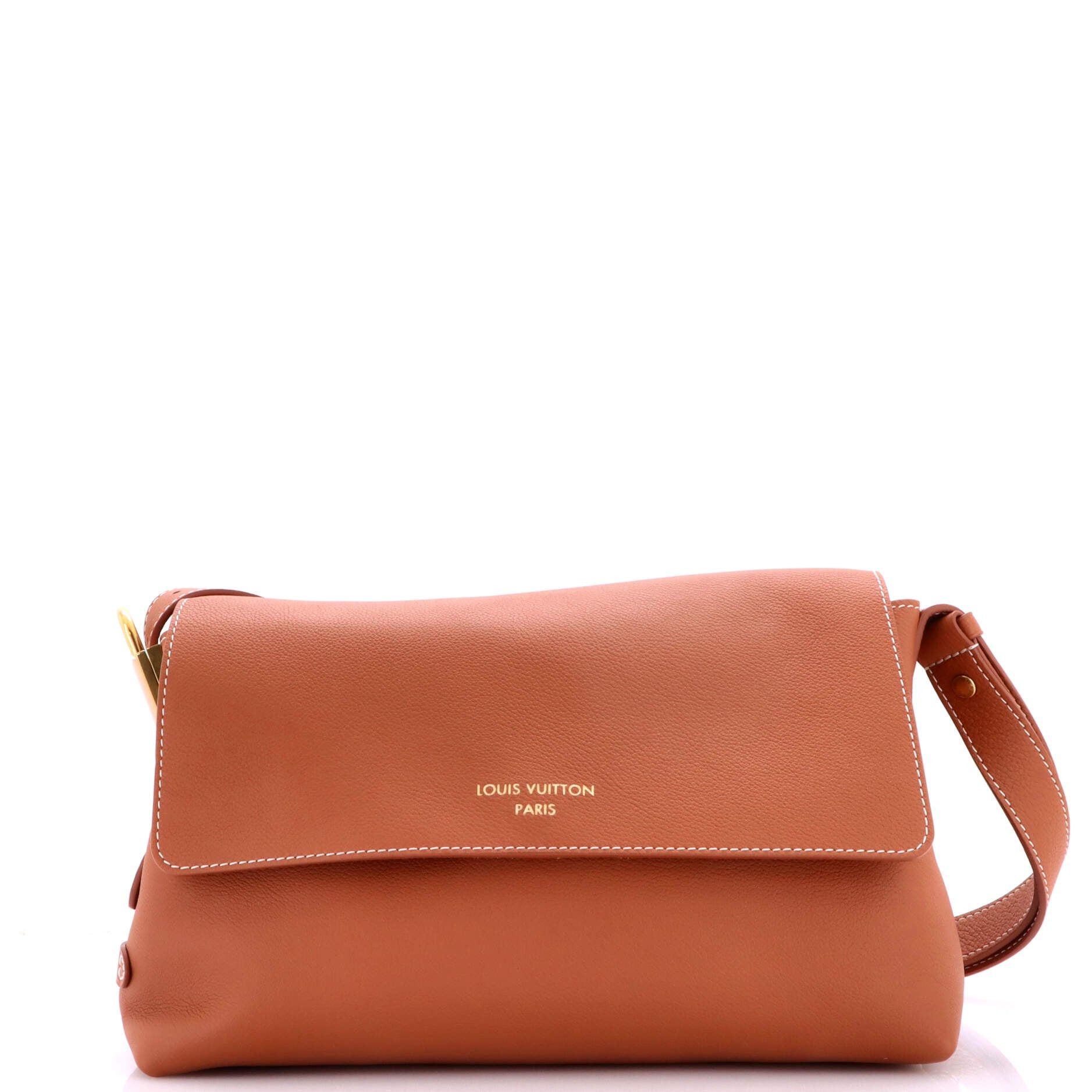 Louis Vuitton Low Key Messenger Bag Size ONE SIZE - 1 Thumbnail