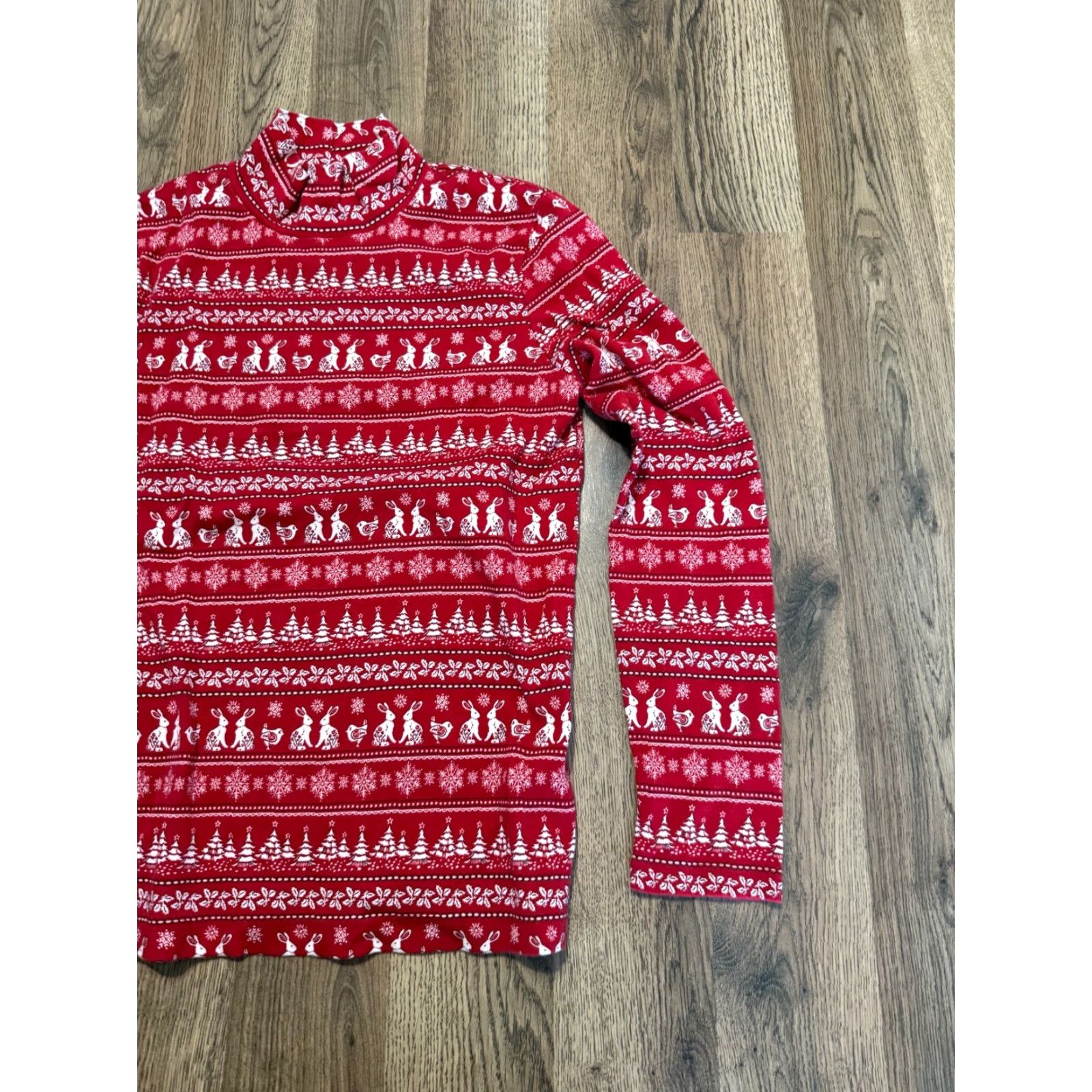Croft & Barrow Croft & Barrow Shirt Women's Medium Red Long Sleeve Turtleneck Snow Shirt (Croft & Barrow) Size M / US 6-8 / IT 42-44 - 4 Thumbnail