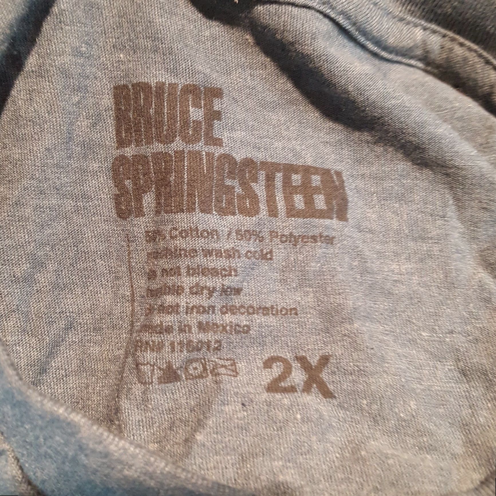 Vintage VINTAGE Bruce Springsteen Greetings From Asbury Park NJ Size 2X Athletic Concert T Shirt Shirt Men Big & Tall Blue 90s Rock Band Tour Size US XXL / EU 58 / 5 - 6 Thumbnail