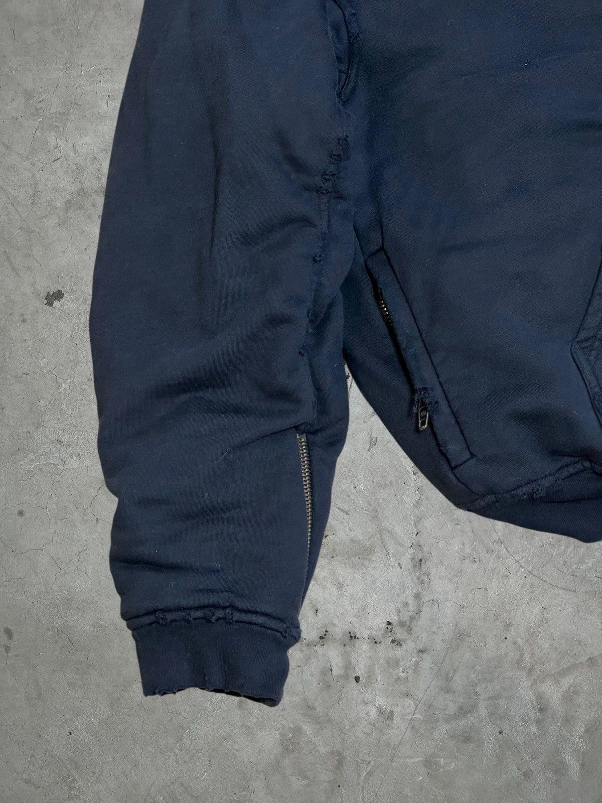 Balenciaga Balenciaga Distressed Fleece Bomber Jacket Size US S / EU 44-46 / 1 - 6 Thumbnail