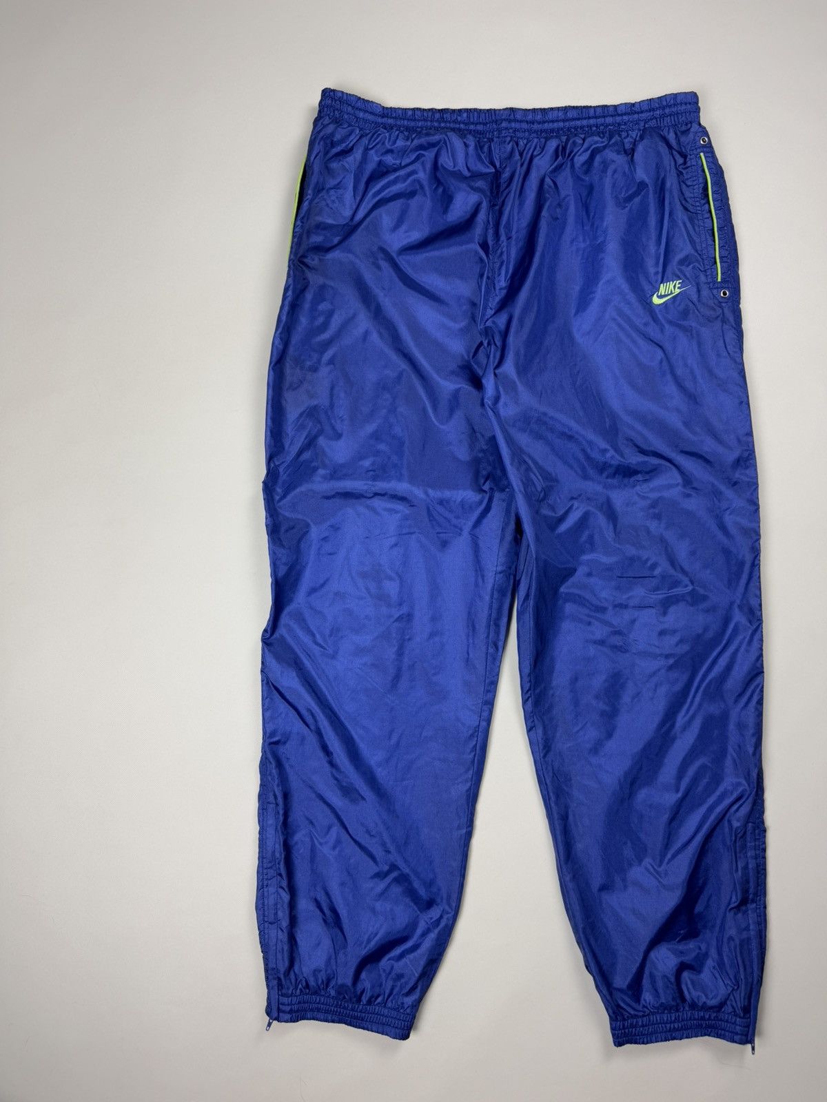 Vintage Nike Vintage Y2K Nylon Track Pants Sweatpants Size 2XL Size US 36 / EU 52 - 2 Thumbnail