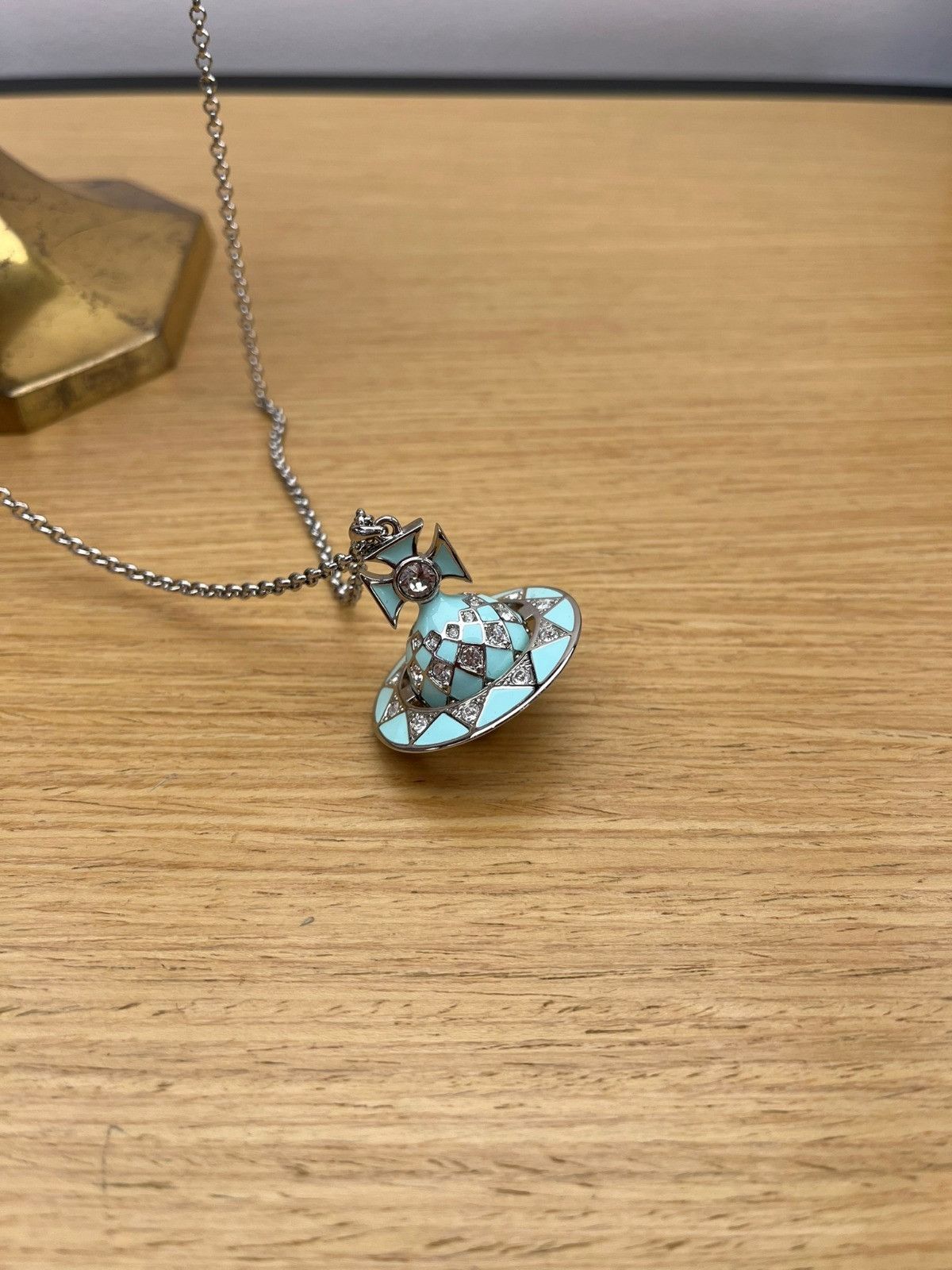 Vivienne Westwood o1f1d3z1025 Size: OS / Harlequin Orb Pendant Necklaces Size ONE SIZE - 2 Thumbnail