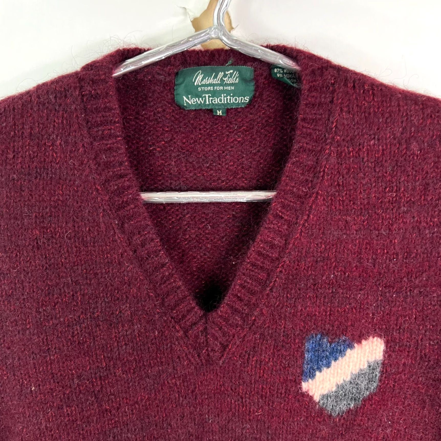 Vintage VINTAGE Marshall Field's New Traditions Wool Blend Sweater Vest Mens M Maroon Size US M / EU 48-50 / 2 - 4 Thumbnail
