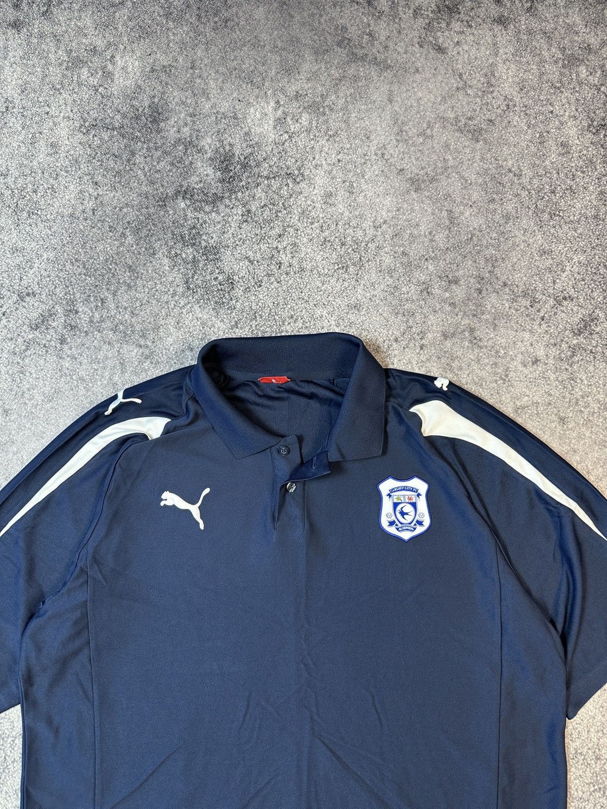 Puma × Vintage Vintage Puma Cardiff City Soccer Jersey Streetwear XL Rare Size US XL / EU 56 / 4 - 2 Thumbnail