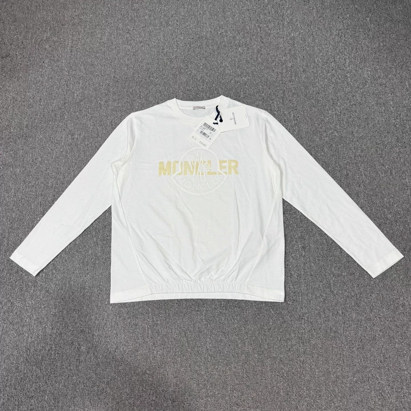 Issey Miyake Moncler White LS logo sweatshirt L Unused Size US L / EU 52-54 / 3 - 1 Thumbnail