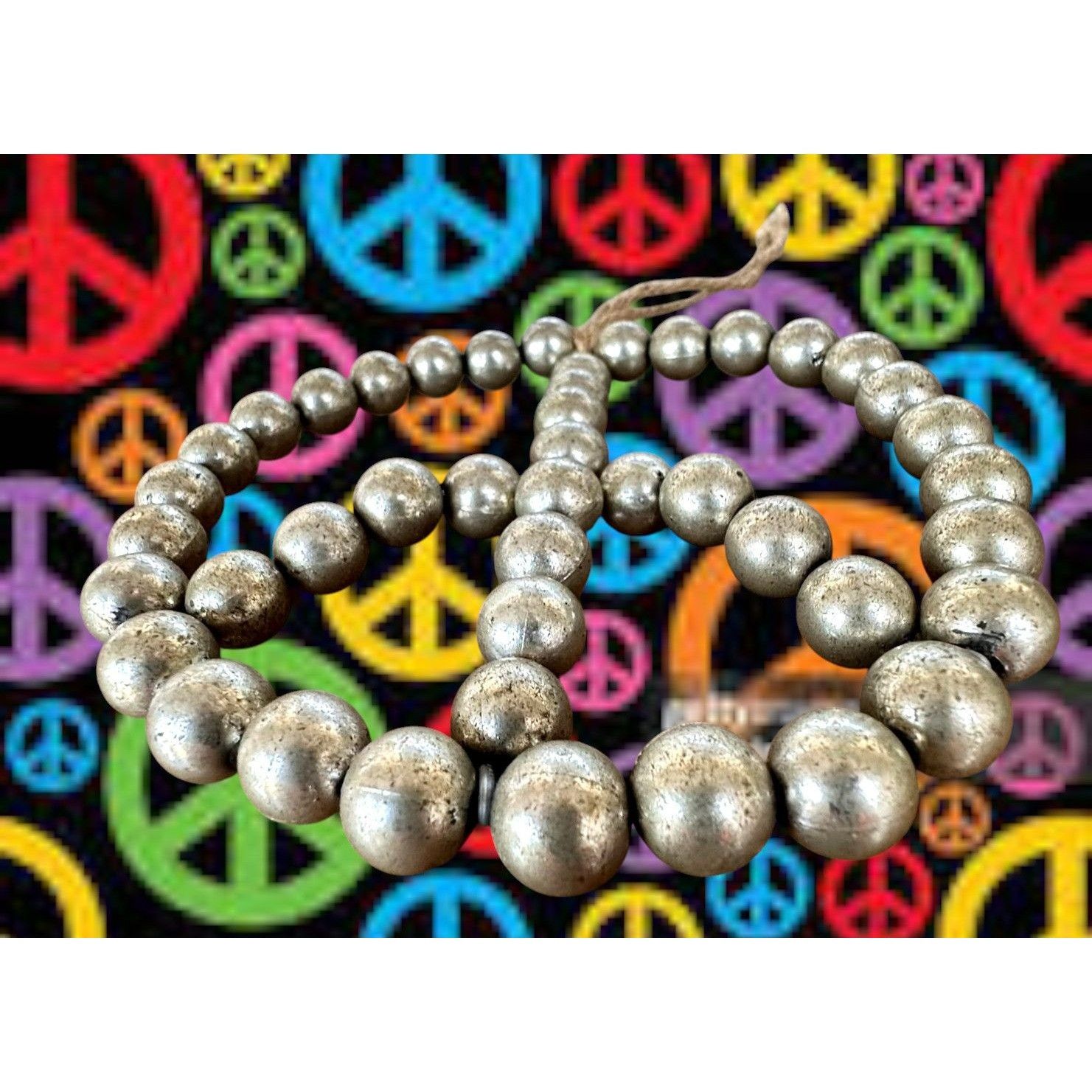 Other Vintage Pottery Barn Peace Ornament Christmas Valentine Bead Size ONE SIZE - 5 Thumbnail