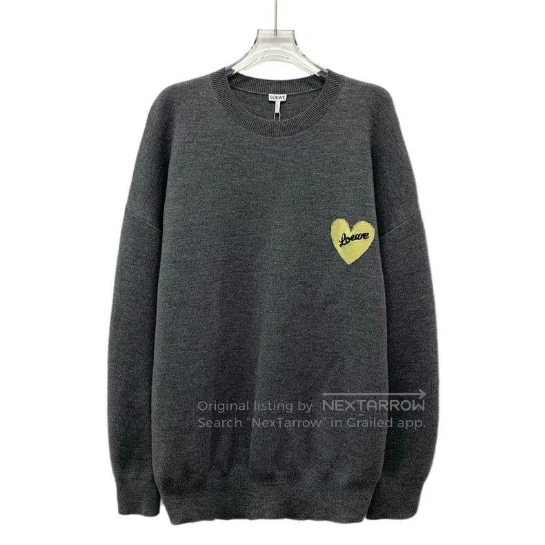Loewe Loewe Gray Heart Letter Wool Sweater. Size US S / EU 44-46 / 1 - 1 Thumbnail