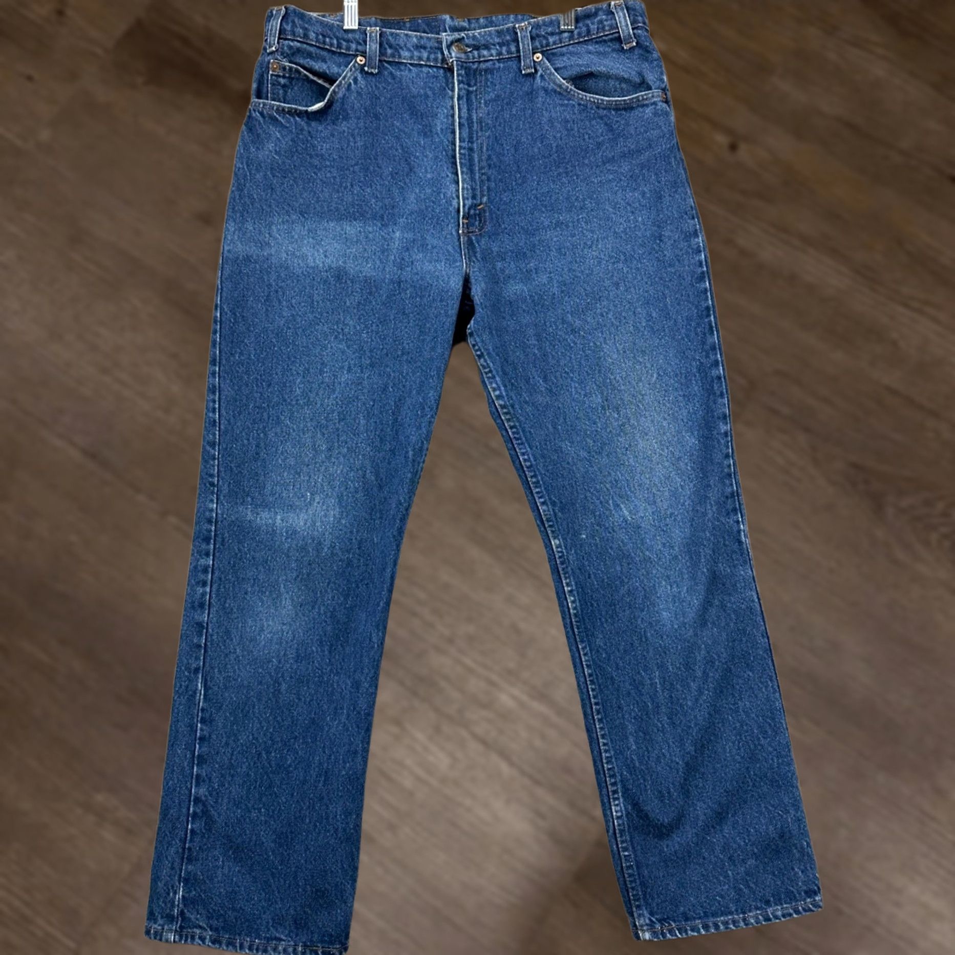 Levi's VINTAGE Levi's 40509 Jeans Straight Blue 1980s Made In USA Men 38x30 Orange Tab Denim Cotton Button Zip Regular Clothing Size US 38 / EU 54 - 1 Thumbnail