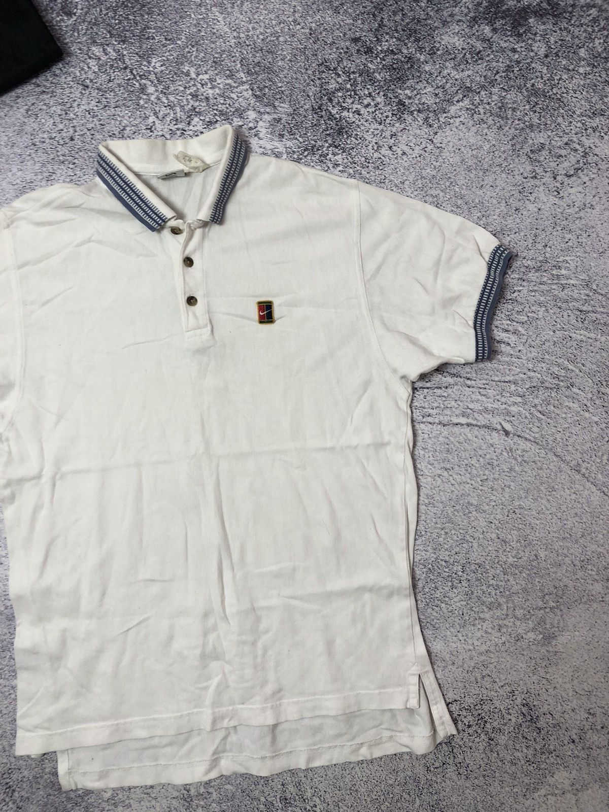 Nike Vintage polo Nike men’s size L y2k rare drill Size US L / EU 52-54 / 3 - 3 Thumbnail