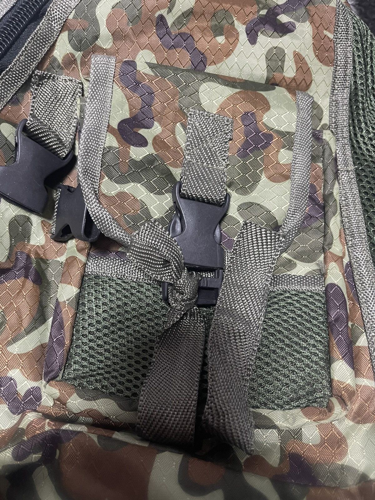 Other Tactical Sling Backpack Camouflage One Strap Shoulder Bag Size ONE SIZE - 7 Thumbnail