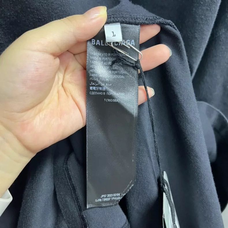 Balenciaga Balenciaga Black Solid Sunset Tower Print Crew Neck Short Size US S / EU 44-46 / 1 - 4 Thumbnail