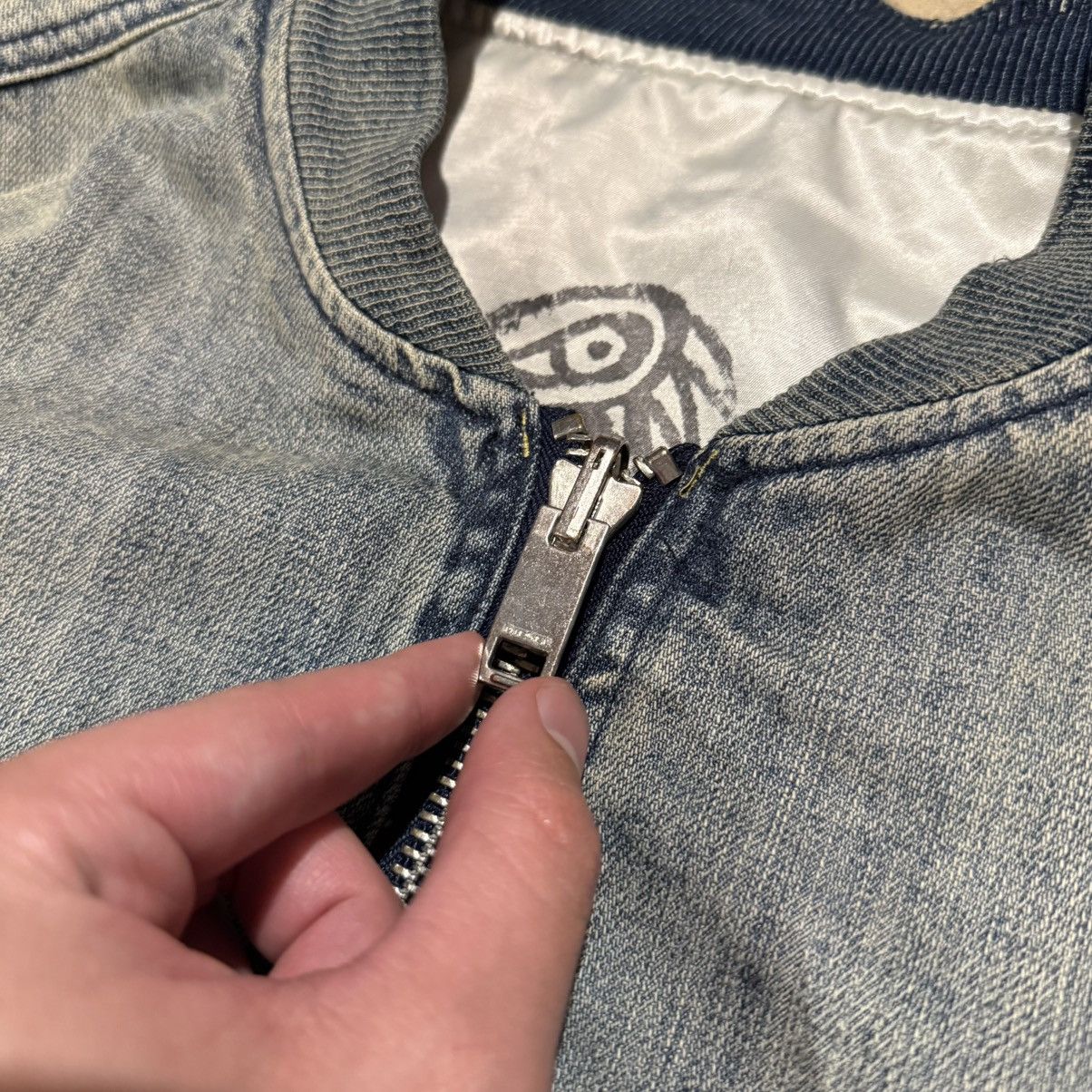 Diesel Vintage Diesel Faded Denim Reversible Bomber Jacket Grunge Size US L / EU 52-54 / 3 - 5 Thumbnail