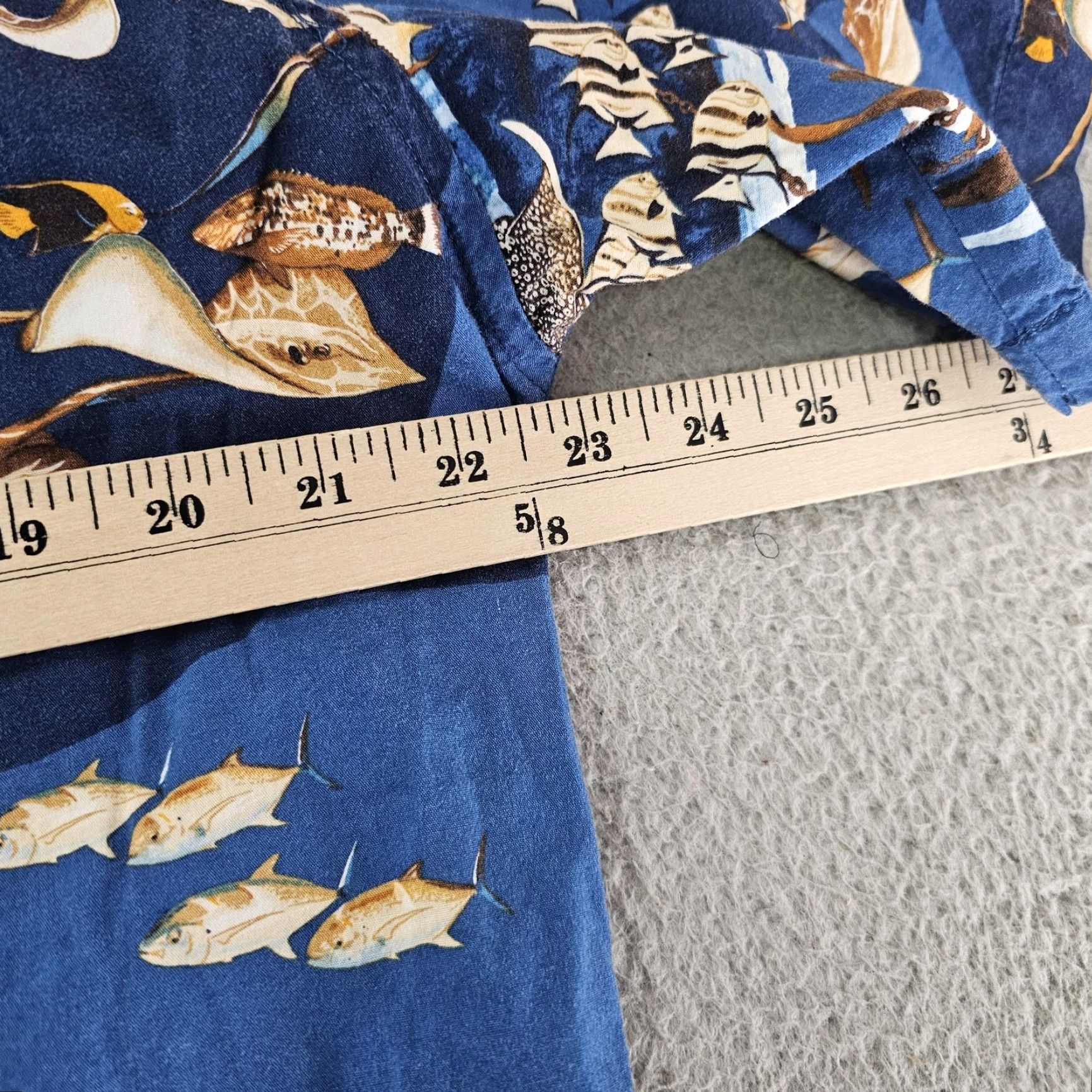 Guy Harvey Guy Harvey Shirt Mens Large Blue Aggressor Fleet Fish Print Hawaiian Camp Shirt Size US L / EU 52-54 / 3 - 5 Thumbnail