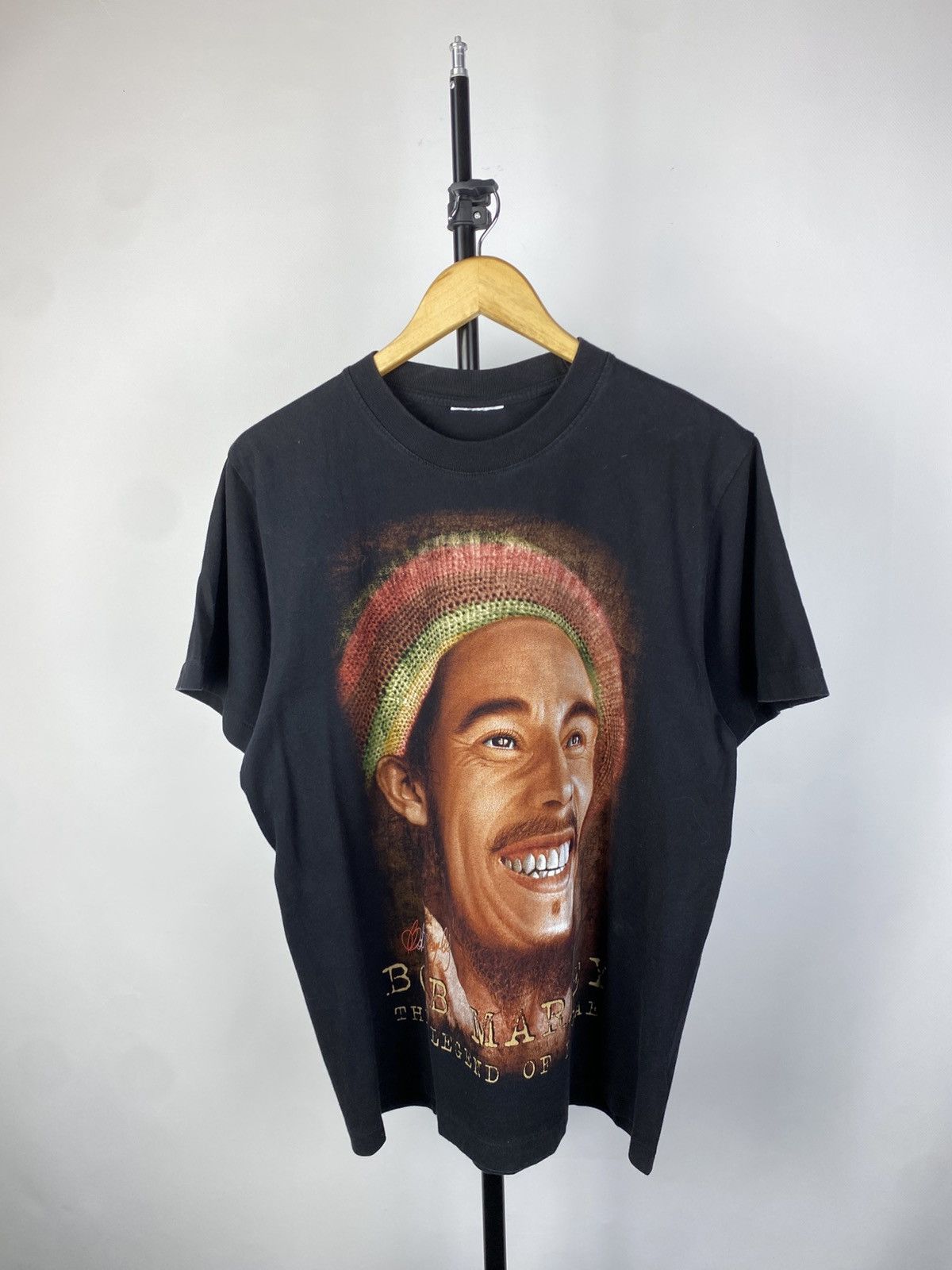 Band Tees × Bob Marley × Vintage Vintage 90s Bob Marley Legend Graphic Faded Usa CUBA T Shirt Size US L / EU 52-54 / 3 - 1 Thumbnail