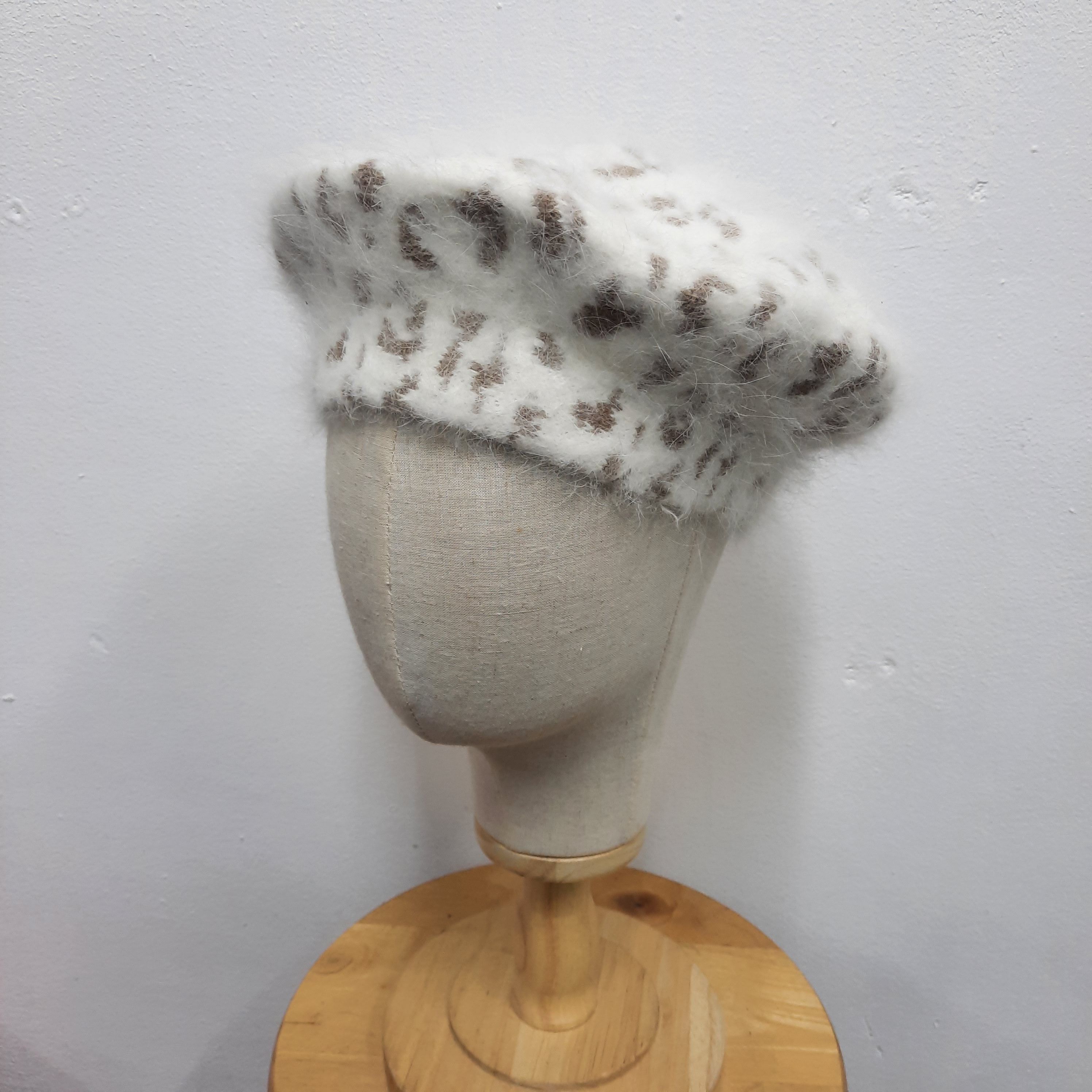 Japanese Brand 🐆 Japanese brand harajuku style leopard fur beret hat Size ONE SIZE - 2 Thumbnail