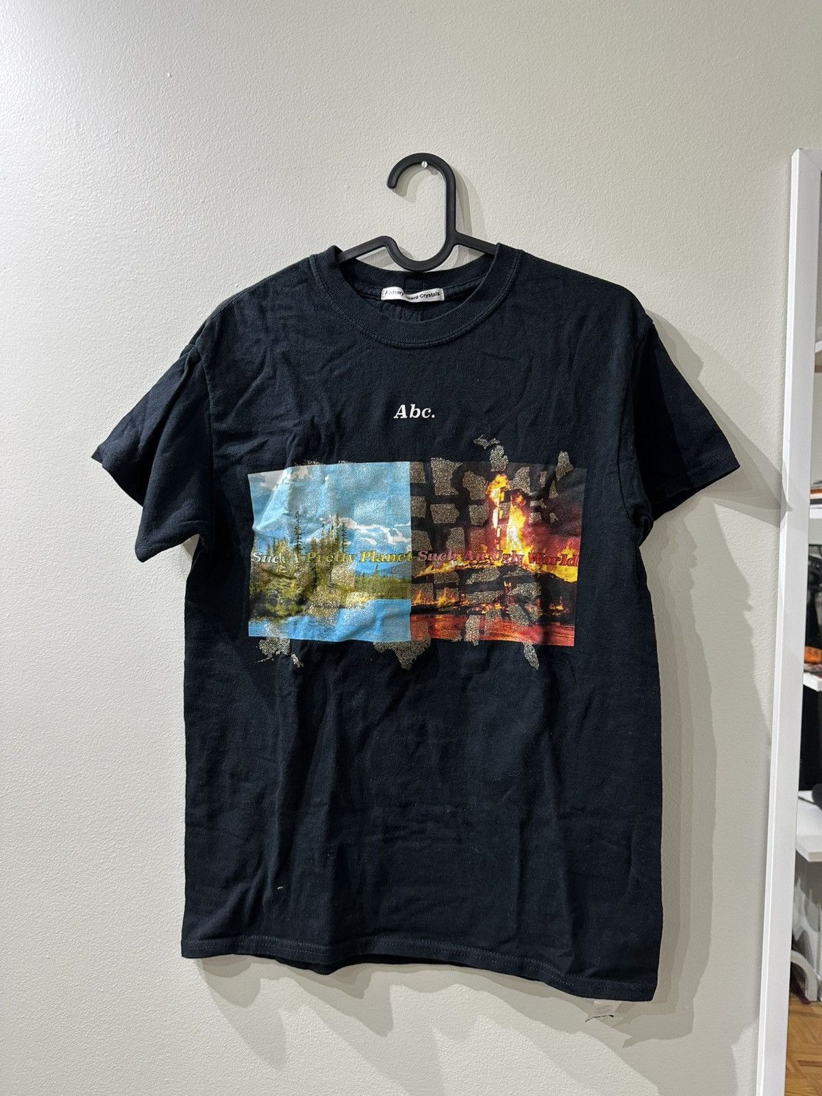 Advisory Board Crystals Advisory Board Crystals Such A Pretty World Tee Size US S / EU 44-46 / 1 - 1 Thumbnail