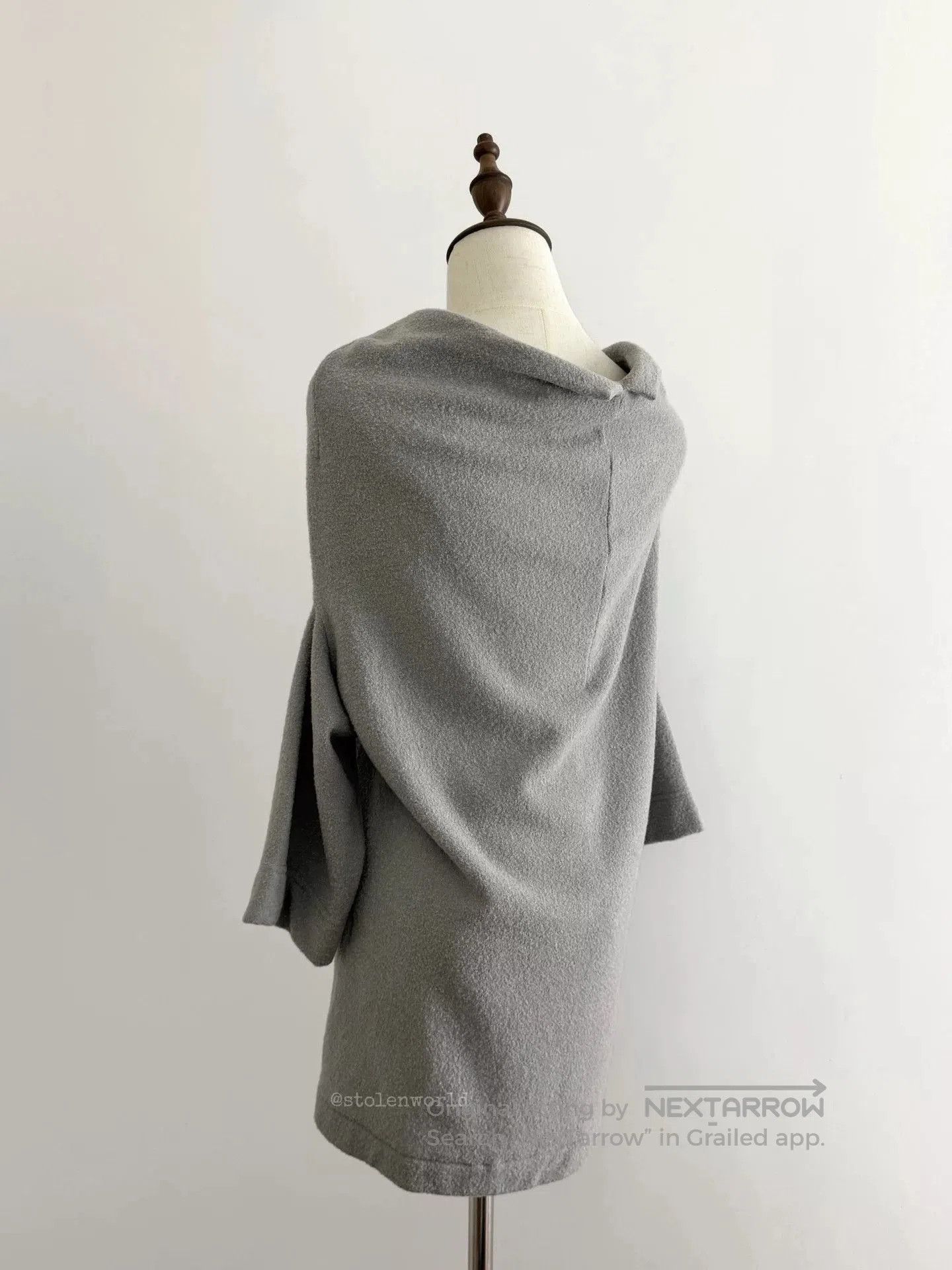 Y's gray asymmetrical shoulder top by Y's. Size S / US 4 / IT 40 - 4 Thumbnail