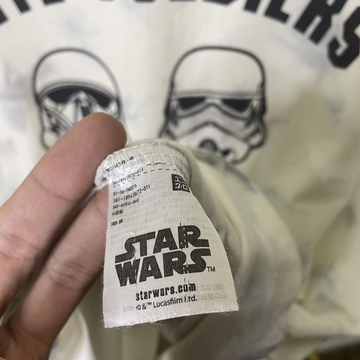 Japanese Brand × Star Wars × Uniqlo Uniqlo x Star Wars Elite Force Tie Dye Collaboration T Shirt Size US L / EU 52-54 / 3 - 5 Thumbnail