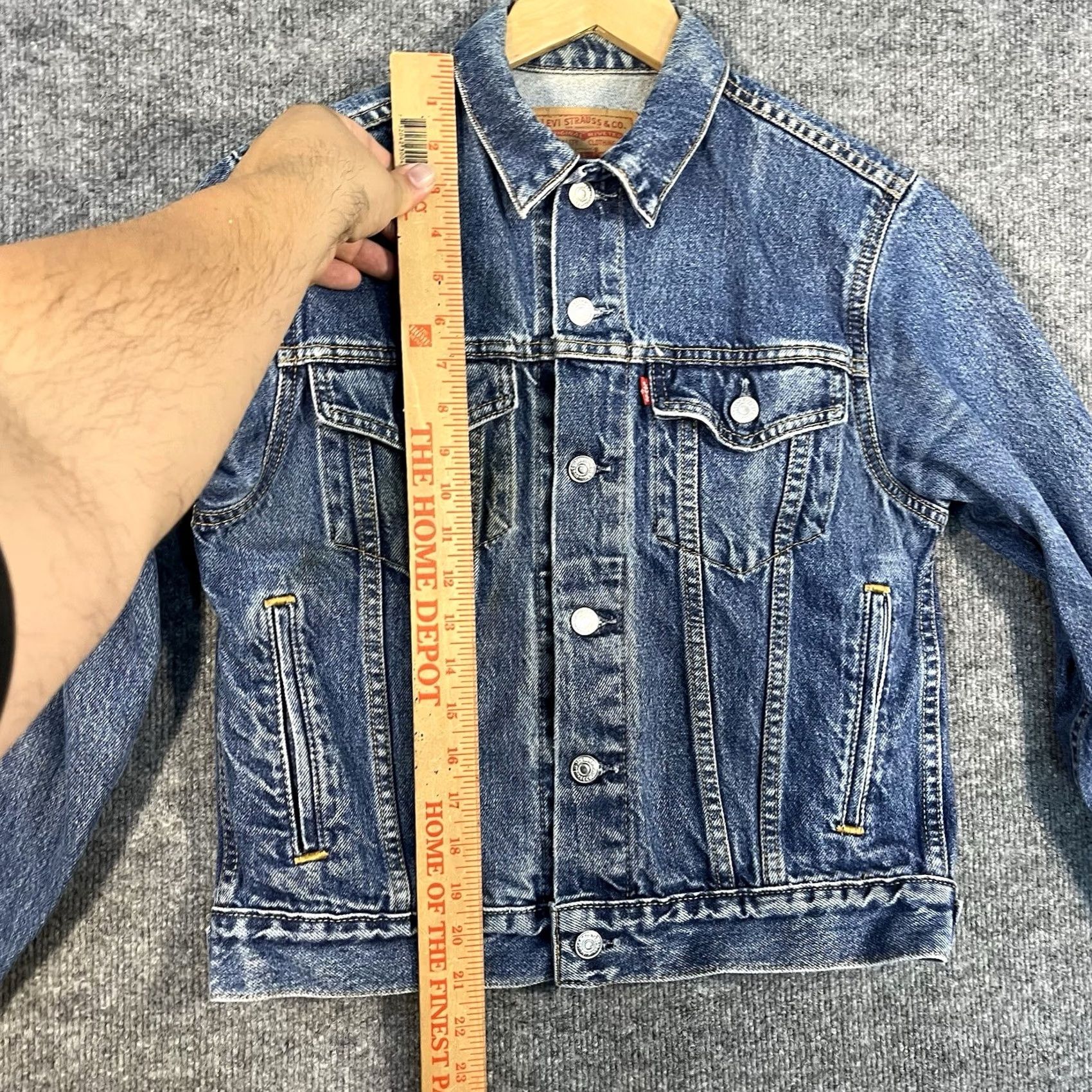 Levi's VINTAGE Levi's Trucker Jacket Women's Medium Red Tab Jean Coat 57511 Blue Denim Size 32" / US 10 / IT 46 - 6 Thumbnail