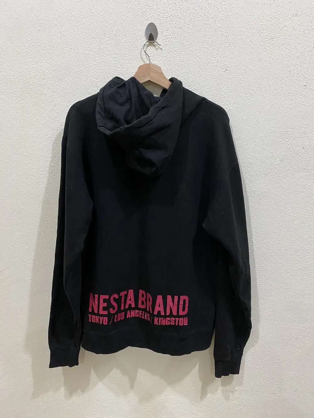 Vintage Nesta Brand Spell Out Pullover Hoodies Size US M / EU 48-50 / 2 - 7 Thumbnail