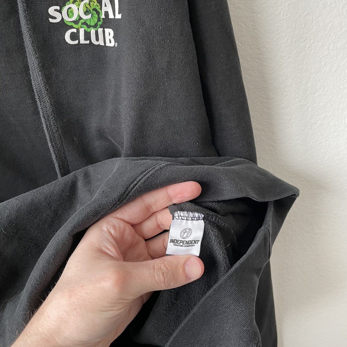 Anti Social Social Club Anti Social Social Club Produce Hoodie Size US L / EU 52-54 / 3 - 5 Thumbnail