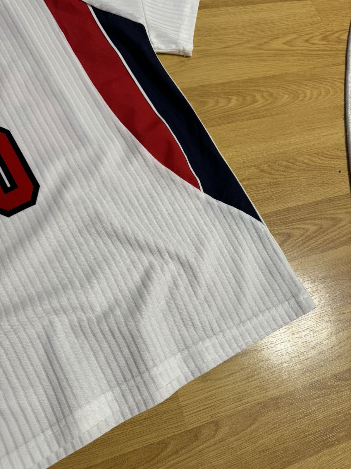 Umbro × Vintage Umbro 1998 England 'World Cup' Home Shirt Owen #20 Size US L / EU 52-54 / 3 - 9 Thumbnail