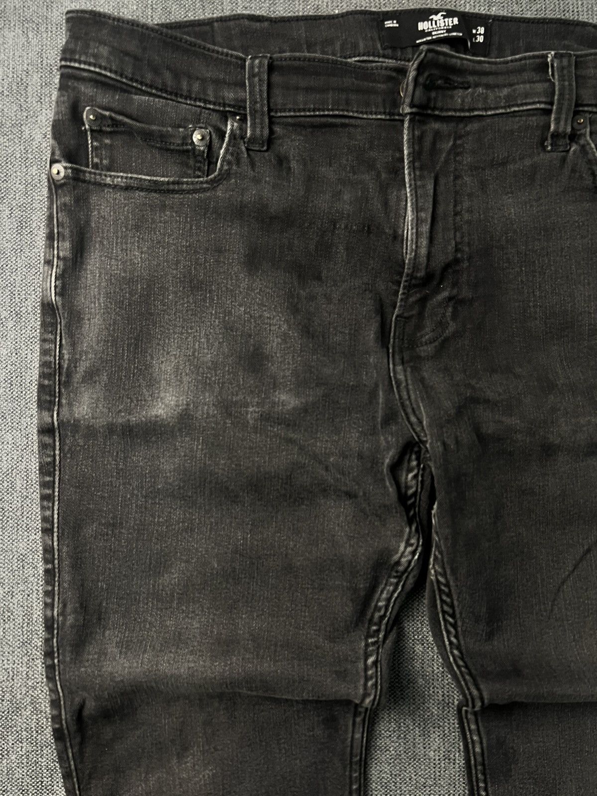 Hollister Hollister men's slim-fit jeans washed black denim. Size US 38 / EU 54 - 8 Thumbnail