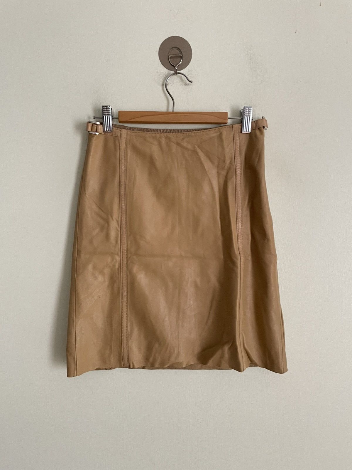 Burberry Burberry Leather Mini Skirt Size 25" / US 0 / IT 36 - 1 Thumbnail