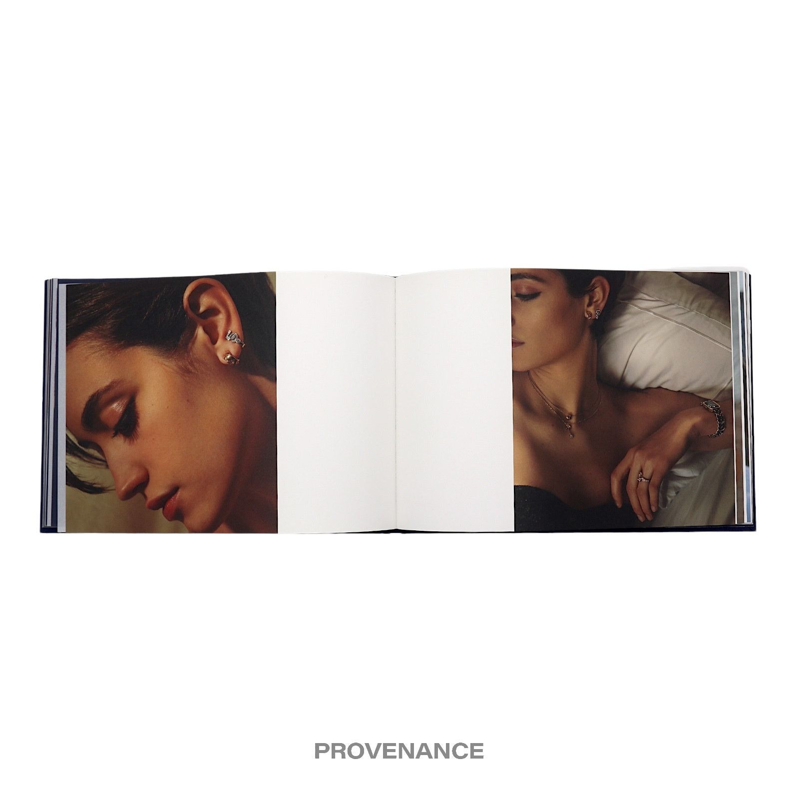 Chanel 🔴 CHANEL Fine Jewelry Look Book - Hardcover Navy Size ONE SIZE - 7 Thumbnail