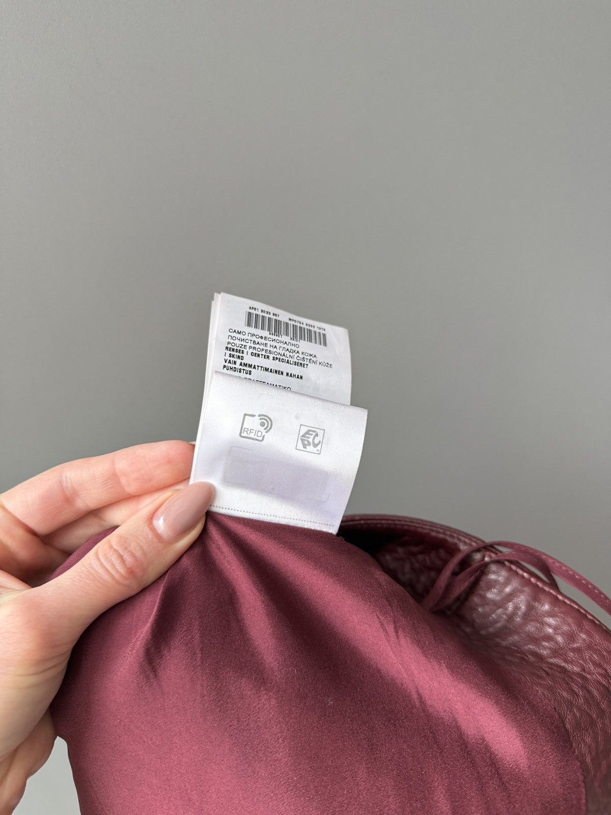 Miu Miu Miu Miu Logo Patch Burgundy Lamb Skin Mini Skirt Size 27" / US 4 / IT 40 - 8 Thumbnail