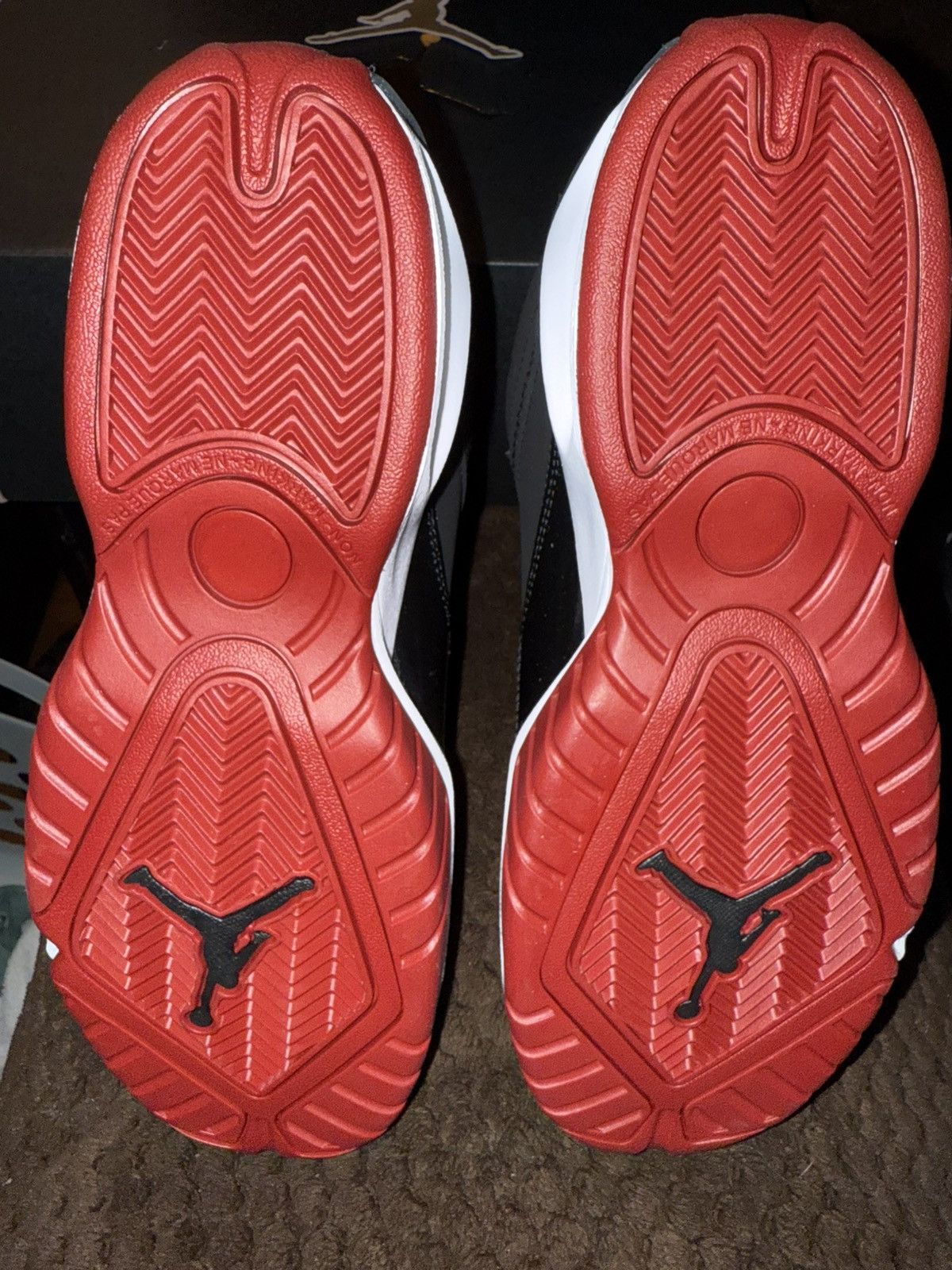 Jordan Brand Nike Air Jordan B’ Loyal, New w/ Box, Lace Locks & Sticker! Size US 7 / EU 40 - 18 Thumbnail