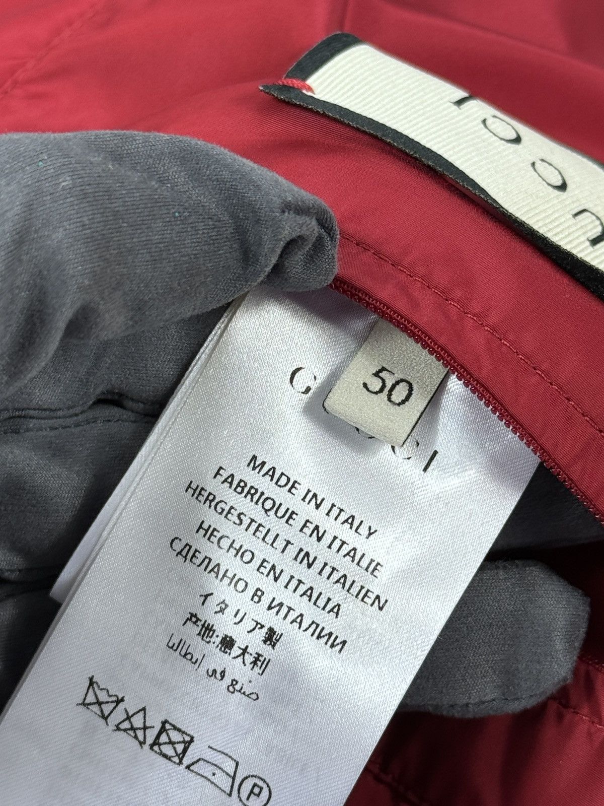 Gucci BEE PRINT LIGHT JACKET WITH DETACHABLE HOOD Size US L / EU 52-54 / 3 - 8 Thumbnail