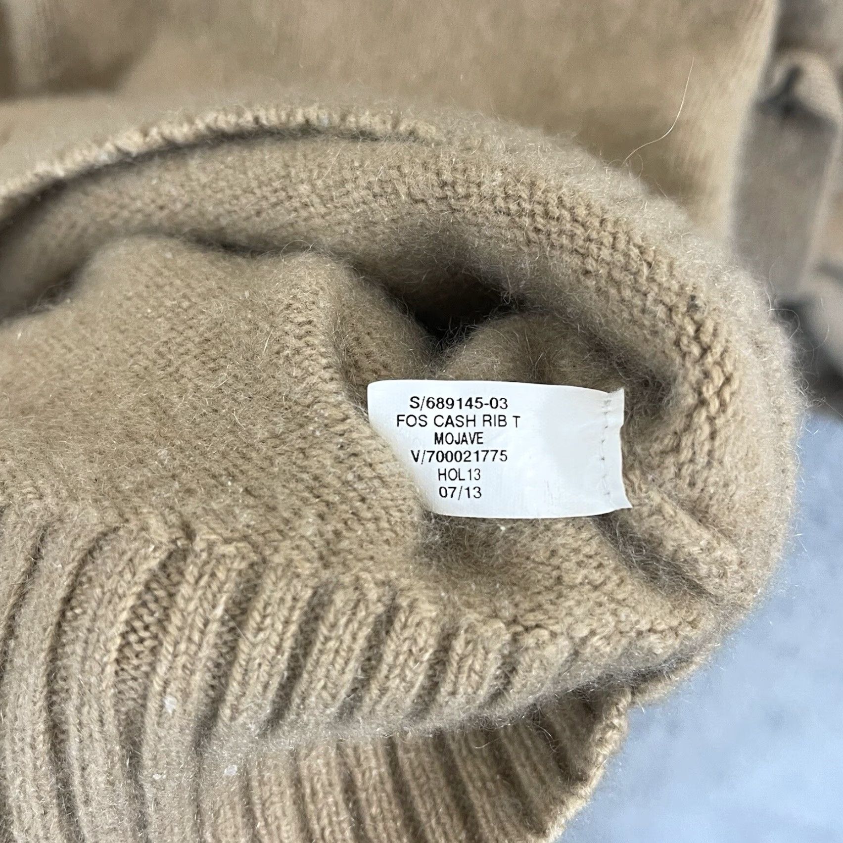 Banana Republic VINTAGE Banana Republic Sweater Womens L Mojave Cashmere Ribbed Roll Sleeve Pullover Size L / US 10 / IT 46 - 6 Thumbnail
